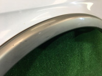 Guarda-lamas dianteiro direito SUBARU LANCASTER OEM 57120AE021, 91111AE000MF BHE BH9 1999 white / grey 8K2