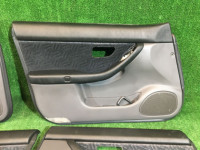 Painéis de porta SUBARU LANCASTER OEM 94210AE100AC, 94210AE110AC, 94220AE100AC, 94220AE110AC BHE BH9 BH5 BE5 BE9 BEE 1999 white / grey 8K2