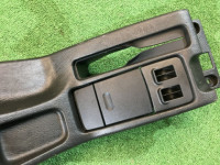 Cup holder SUBARU LANCASTER OEM 66150AE020ML, 92132AE000ML BHE BH9 BH5 BE5 BE9 BEE 1999 white / grey 8K2