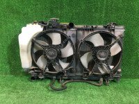Radiador del motor 45111AE001 SUBARU LANCASTER