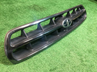 กระจังหน้า 91121AE020 SUBARU LANCASTER