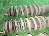 ストラット SUBARU LANCASTER OEM 20310AE340, 20310AE350, 20330AE100, 20365AE130, 20380AE320 BH9 1999 EJ254