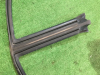 右ドアウェザーストリップ SUBARU LANCASTER OEM 63521AE020 BHE BH9 BH5 1999 white / grey 8K2