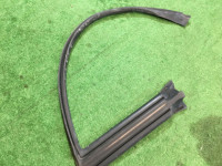 右ドアウェザーストリップ SUBARU LANCASTER OEM 63521AE020 BHE BH9 BH5 1999 white / grey 8K2