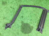 右ドアウェザーストリップ SUBARU LANCASTER OEM 63521AE020 BHE BH9 BH5 1999 white / grey 8K2