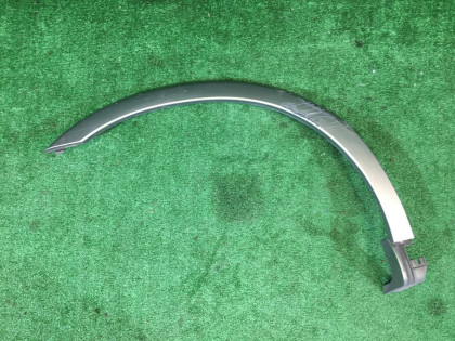 Ensanchador de aleta trasero derecho 91111AE020MF SUBARU LANCASTER