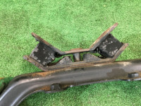 Travessa da caixa SUBARU LEGACY OEM 41022AC150, 41021AC380 BG5 BG9 BD5 BD9 1996 EJ20