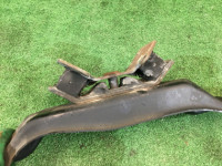 Travessa da caixa SUBARU LEGACY OEM 41022AC150, 41021AC380 BG5 BG9 BD5 BD9 1996 EJ20