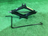 千斤顶 SUBARU LEGACY OEM 97030FA070, 97032AA000 BG5 BG9 BD5 BD9 1996
