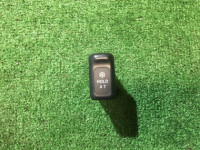 สวิตช์ Power/Hold 83243AC000 SUBARU LEGACY