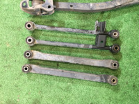 Braços de suspensão traseiros SUBARU LEGACY OEM 20270AA001, 20255AA300, 20255AA310, 20250AA002 BG5 BG9 BD5 BD9 1996 EJ20