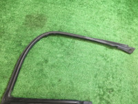 ยางขอบประตูขวา SUBARU OUTBACK OEM 63521AG000 BPE BP9 BP5 2004 Silver 39D