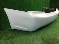 Parachoques trasero SUBARU LEGACY B4 OEM 57703AG050WZ, 57704AG050 BLE  BL5 BL9  BL 2004 white pearl 36J