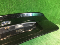 Tampa da bagageira Спойлер SYMS 2k GEAR SUBARU LEGACY OEM 57509AG0009P, 91112AG200VW, BLE  BL5 BL9 2003 black 32J