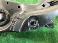 Travessa traseira SUBARU LEGACY OEM 20152AE001 BH9 BHE BH5 BE5 BE9 BEE 2001 EJ206