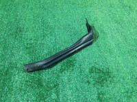 Suporte esquerdo do para-choques dianteiro SUBARU LEGACY OEM 57707AE130 BE5 BH5 2001 blue 14L,11K