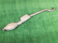 Secção central do escape катализатор 44200AE120 SUBARU LEGACY