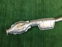 Secção central do escape катализатор SUBARU LEGACY OEM 44200AE120 BE5 BH5 2001 EJ206