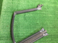 Junta de puerta izquierda SUBARU LEGACY OEM 63521AE030 BHE BH9 BH5 2001 blue 14L,11K
