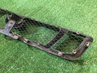 フロントグリル SUBARU LEGACY OEM J1017AE006 BH9 BHE BH5 BE5 BE9 BEE 2001-2002