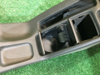 Porta-luvas e apoio de braço кожа SUBARU LANCASTER OEM 92111AE030AD, 66150AE020DG, 92132AE000DG BH9 BHE BH5 1998 beige 8L5