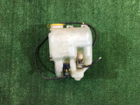 Depósito do lava-vidros SUBARU LANCASTER OEM 86610AE010 BH9 BHE BH5 1998 EJ254