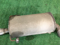 Panela de escape SUBARU LANCASTER OEM 44300AE120 BH9 1998 EJ254