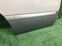 右后门 SUBARU LANCASTER OEM 60400AE160 BH9 BHE 1998 beige 8L5