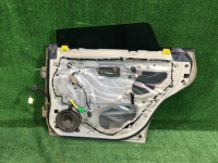 右后门 SUBARU LANCASTER OEM 60400AE160 BH9 BHE 1998 beige 8L5