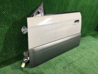 Puerta delantera izquierda SUBARU LANCASTER OEM 60009AE050 BH9 BHE 1998 beige 8L5