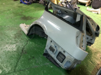 左后翼子板 SUBARU LANCASTER OEM 51410AE170 BHE BH9 1998 beige 8L5