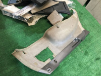 后备箱饰板 SUBARU LANCASTER OEM 94047AE020AD, 94047AE030AD, 95066AE030GG, 95066AE020GG BHE BH9 BH5 1998 beige 8L5
