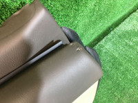 车门饰板 кожа SUBARU LANCASTER OEM 94210AE360AD, 94210AE370AD, 94220AE220AD, 94220AE230AD BH9 BHE BH5 BE5 BE9 BEE 1998 beige 8L5