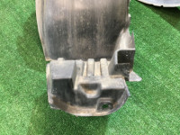 Guarda-pó dianteiro direito SUBARU LANCASTER OEM 59110AE020 BHE BH9 1998 beige 8L5