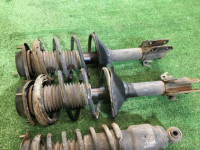 ストラット SUBARU LANCASTER OEM 20365AE020, 20310AE140, 20310AE150, 20330AE100 BH9 BH5 1998 EJ254