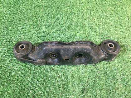 デフマウント SUBARU LANCASTER OEM 41310AE020 BHE BH9 BH5 2000 EZ30