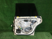 Porta traseira direita SUBARU LANCASTER OEM 60400AE420 BHE BH9 2000 white 07C