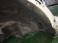 Крыло заднее правое SUBARU LANCASTER OEM 51410AE160 BHE BH9 2000 white 07C