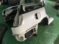 Крыло заднее правое SUBARU LANCASTER OEM 51410AE160 BHE BH9 2000 white 07C