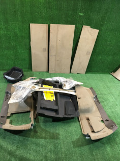 แผงบุห้องเก็บของท้าย 94072AE000AD, 94072AE010AD, 94015AE020GF, 95066AE020GG, 95066AE030GG SUBARU LANCASTER