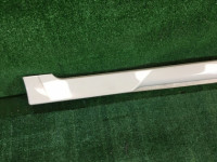 左门槛 SUBARU LANCASTER OEM 91111AE090YF BHE BH9 2000 white 07C
