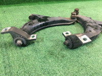 Рычаги передние SUBARU LANCASTER OEM 20201AC100, 20201AC110, 20200AA200, 20200AA210 BHE BH9 2000 EZ30