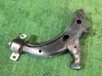 Рычаги передние SUBARU LANCASTER OEM 20201AC100, 20201AC110, 20200AA200, 20200AA210 BHE BH9 2000 EZ30