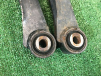 リアアーム SUBARU LANCASTER OEM 20250AE030, 20250AE050, 20250AE010, 20250AE000 BHE BH9 2000 EZ30