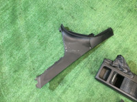 Porta-luvas e apoio de braço SUBARU OUTBACK OEM 92111AG200JC BPE BP9 BP5 2005 gold 39J