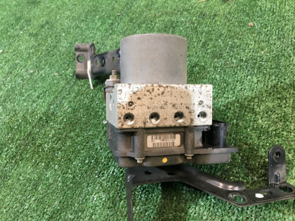 กล่อง ABS SUBARU OUTBACK OEM 27594AG060 BPE BLE 2005 EZ30