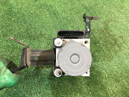 กล่อง ABS SUBARU OUTBACK OEM 27594AG060 BPE BLE 2005 EZ30