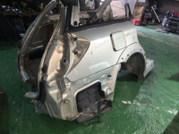 右リアフェンダー SUBARU OUTBACK OEM 51490AG0209P BPE BP9 2005 gold 39J