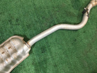 中間マフラー SUBARU OUTBACK OEM 44200AG050 BPE BP9 BP5 2005 EZ30