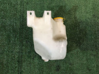 กระปุกน้ำฉีดกระจก SUBARU FORESTER OEM 86610FC000 SF5 SF9 2000 EJ201
